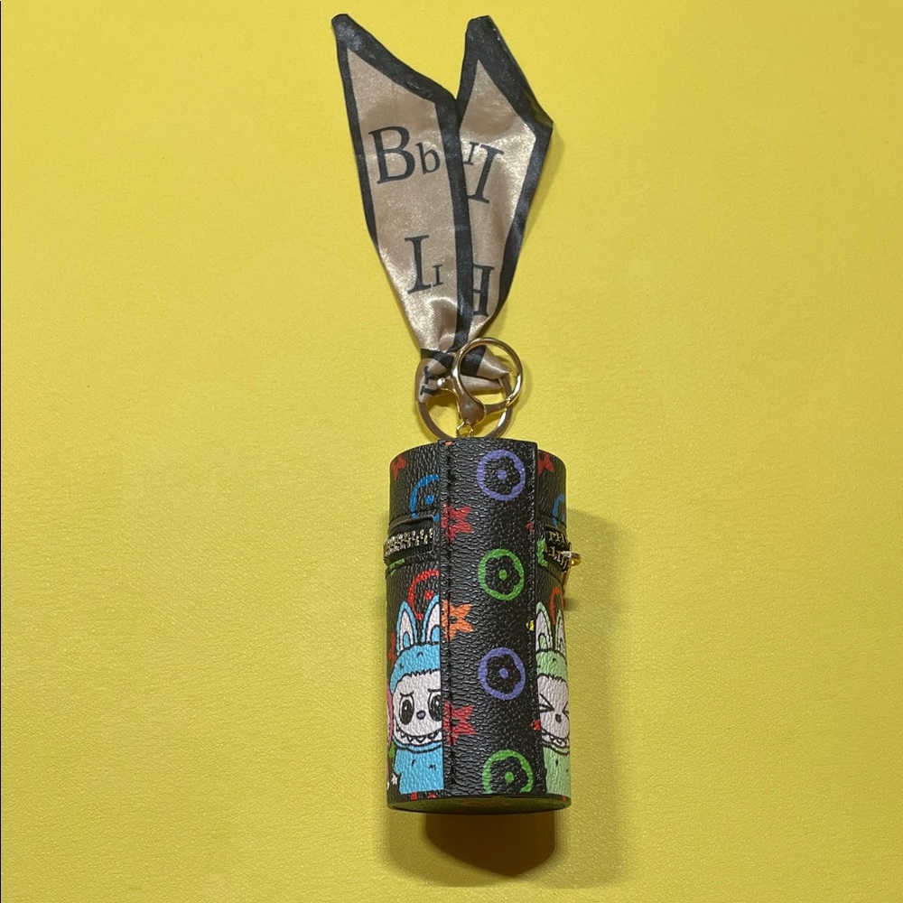 Labubu Design Key Accessory Holder - Picture 2 of 3